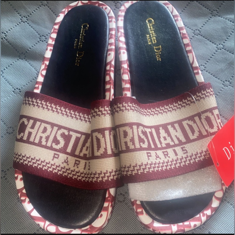 Size 7 wedges